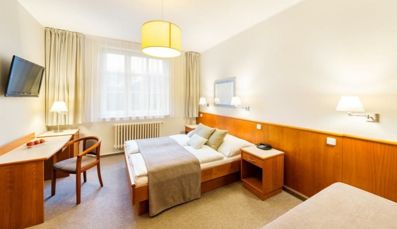 Hotel Sněžka Špindlerův Mlýn - Dvoulůžkový pokoj De-Luxe, Třílůžkový pokoj Economy